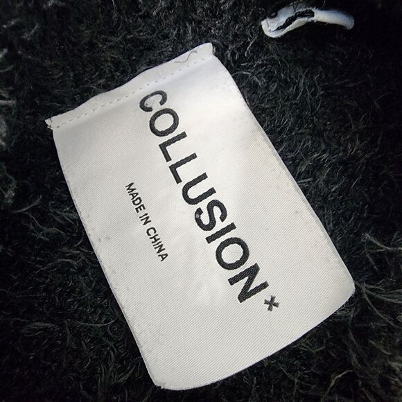 Asos Collusion Sweater Women's Size 6 Black Cropped Pullover Fluffy Cozy Fuzzy - Picture 6 of 7